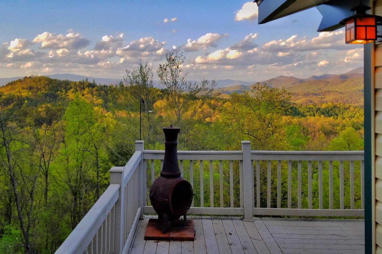 Secluded Mountain Home With Stunning Views And Deck! Bryson City Esterno foto