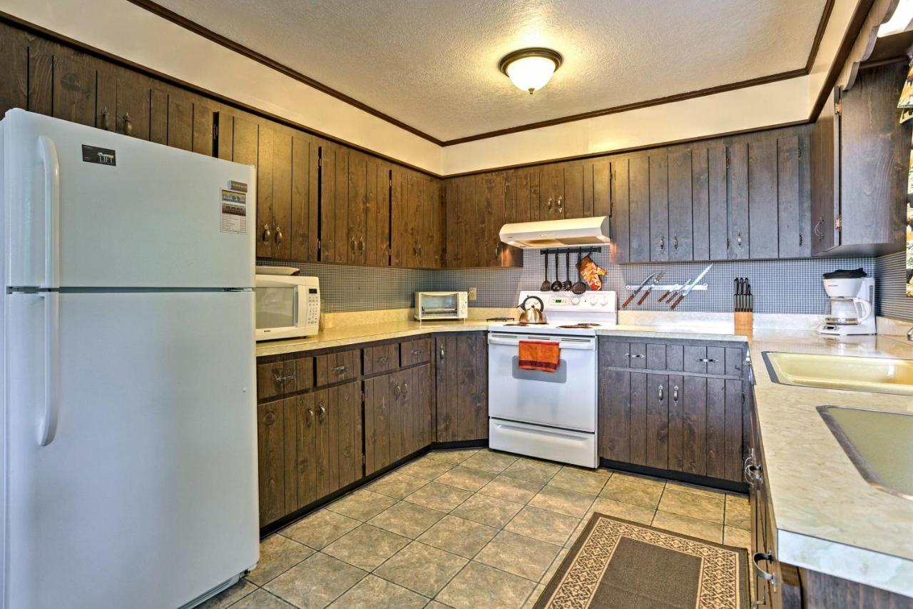 Secluded Mountain Home With Stunning Views And Deck! Bryson City Esterno foto
