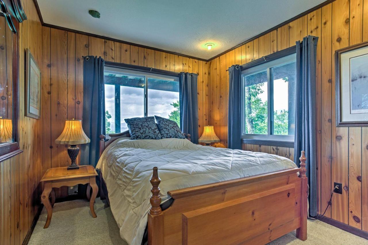 Secluded Mountain Home With Stunning Views And Deck! Bryson City Esterno foto